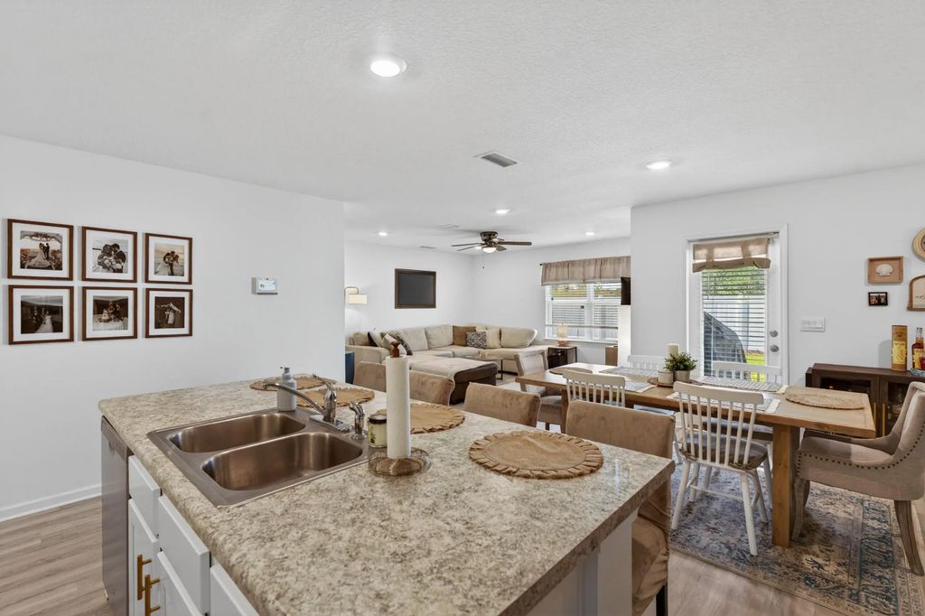 36 of 57 - 51 Silverthorn Street, Freeport, FL