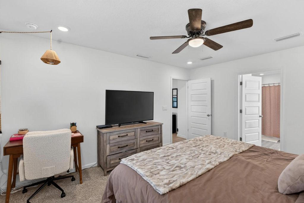 45 of 57 - 51 Silverthorn Street, Freeport, FL