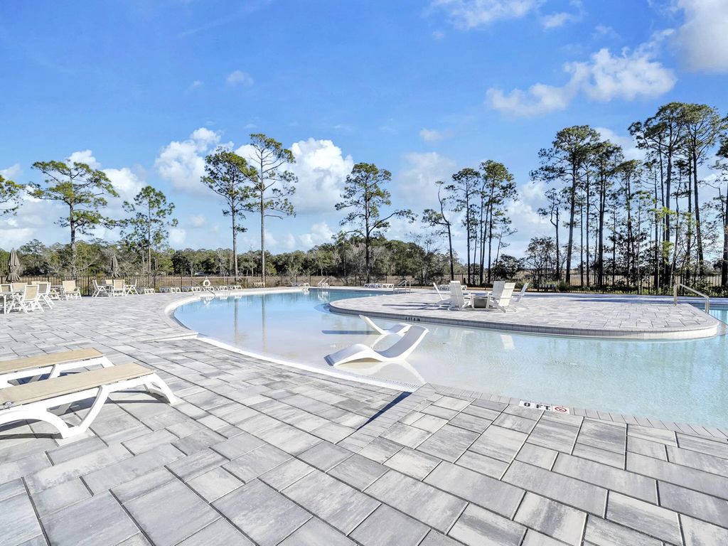 69 of 112 - 77 Constellation Avenue, Freeport, FL