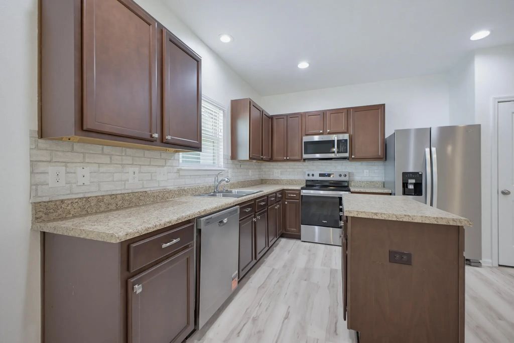 15 of 66 - 237 Nelly Street, Freeport, FL