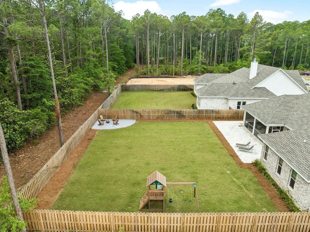 4 of 33 - 39 W Captain Fritz Way, Freeport, FL