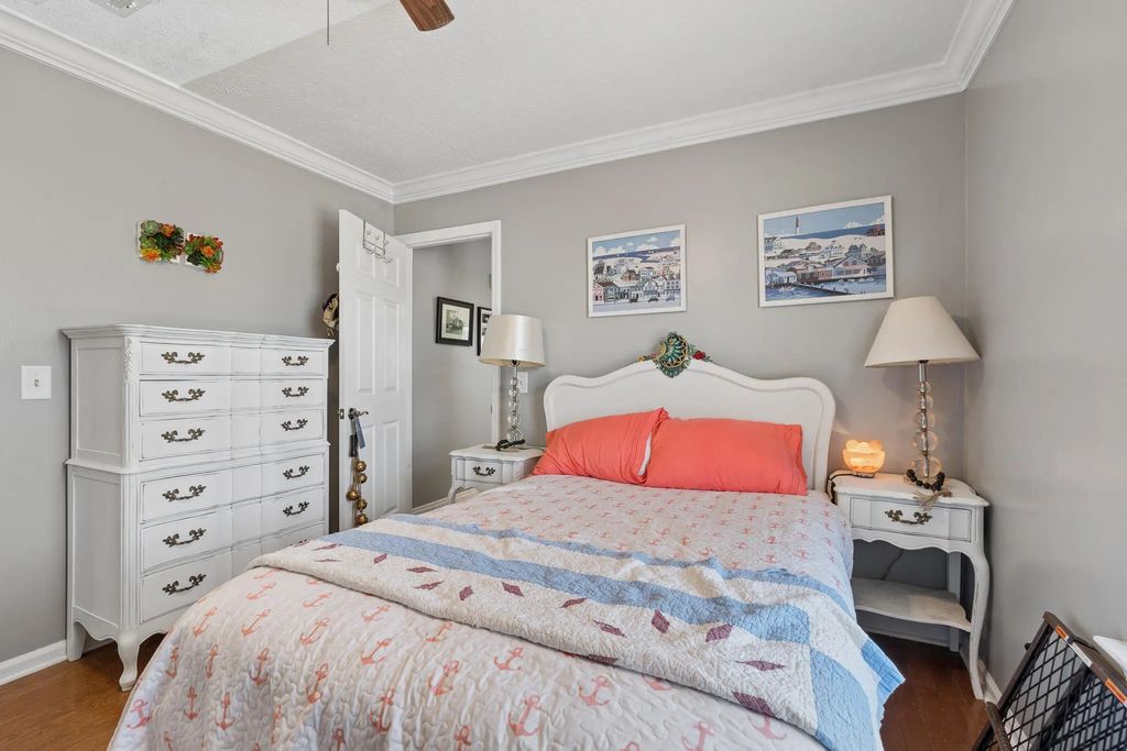 11 of 34 - 7813 N Lagoon Drive Unit 4g, Panama City Beach, FL