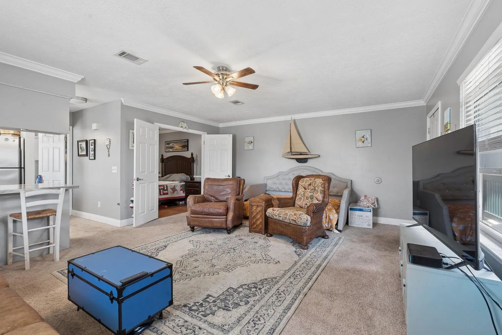 2 of 34 - 7813 N Lagoon Drive Unit 4g, Panama City Beach, FL