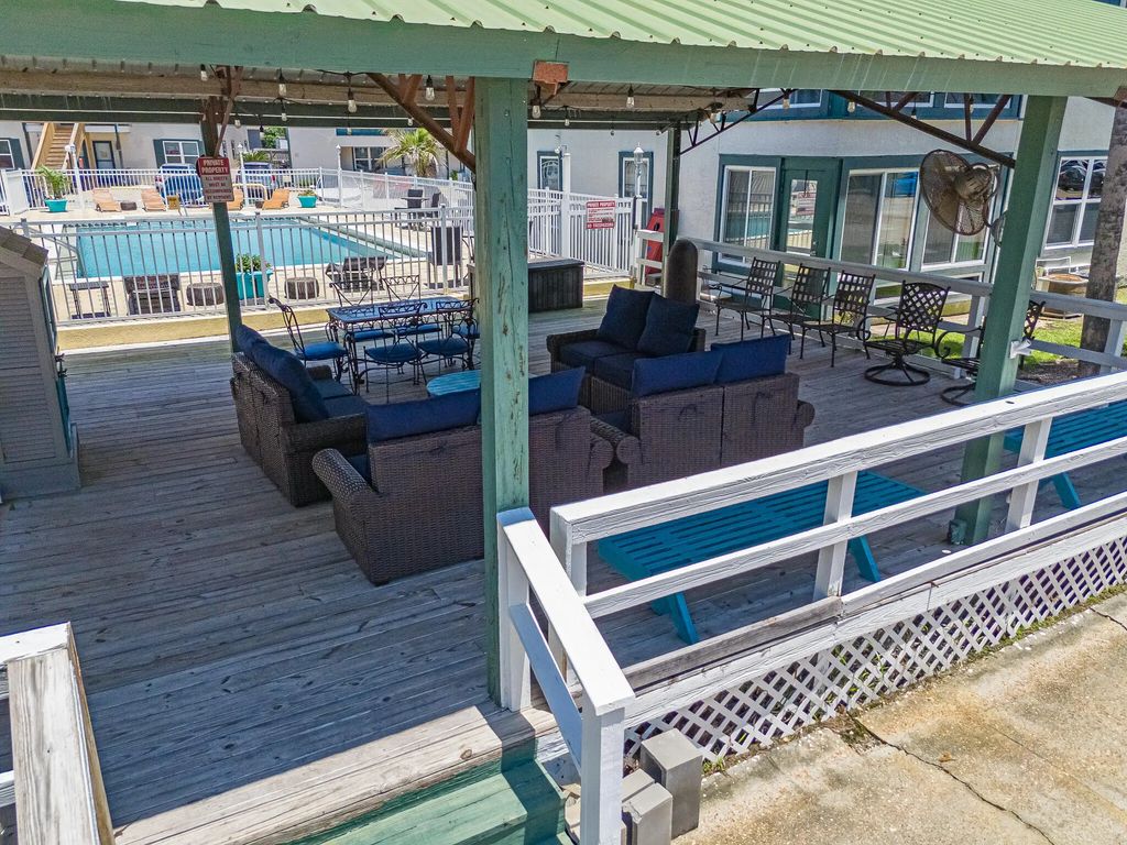 22 of 34 - 7813 N Lagoon Drive Unit 4g, Panama City Beach, FL