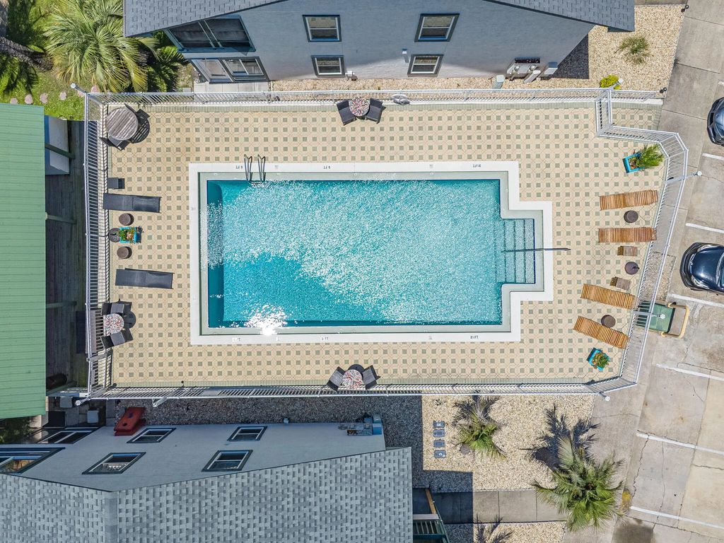 24 of 34 - 7813 N Lagoon Drive Unit 4g, Panama City Beach, FL