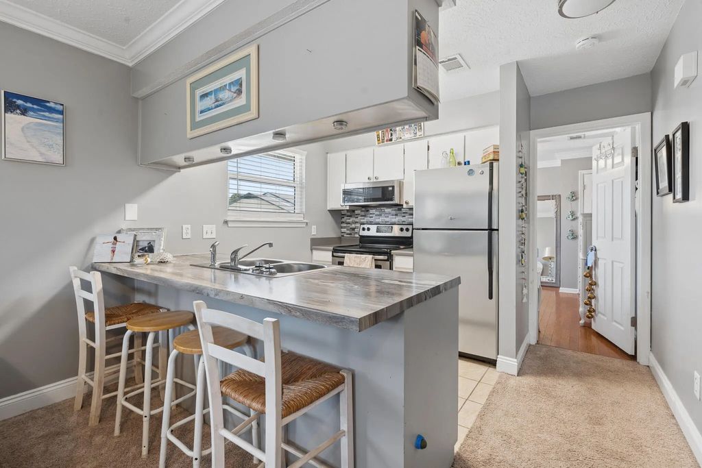 7 of 34 - 7813 N Lagoon Drive Unit 4g, Panama City Beach, FL