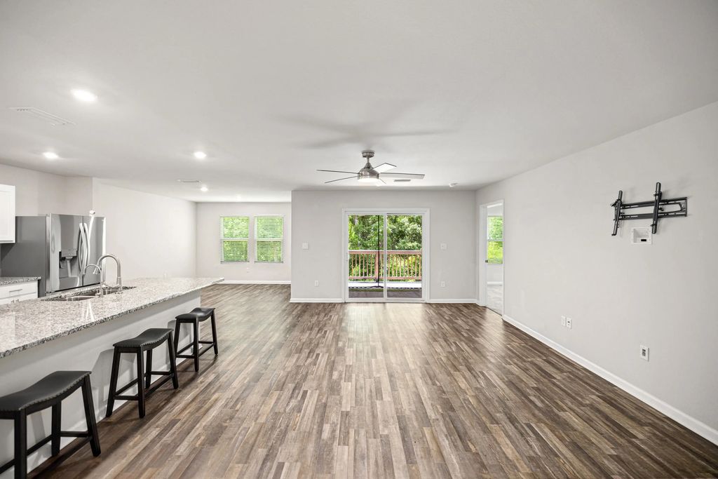 4 of 34 - 460 Riverwalk Circle, Freeport, FL