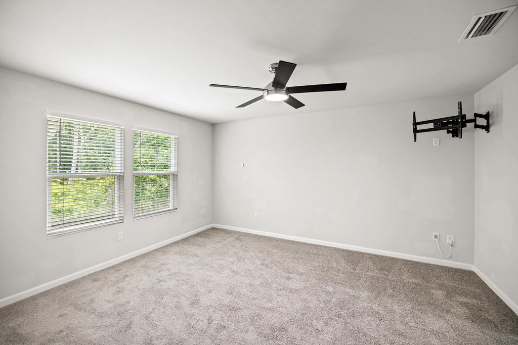 8 of 34 - 460 Riverwalk Circle, Freeport, FL