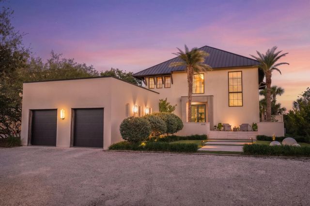 Photo of Listing #1003428