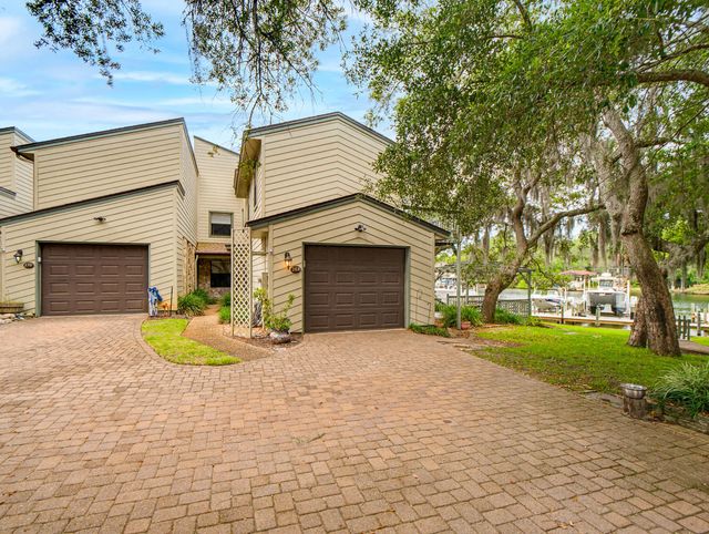 Photo of Listing #1003894
