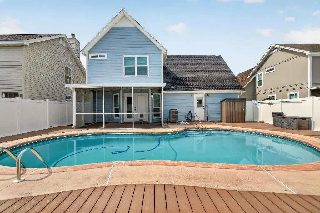402 Sandy Ridge Circle, Mary Esther