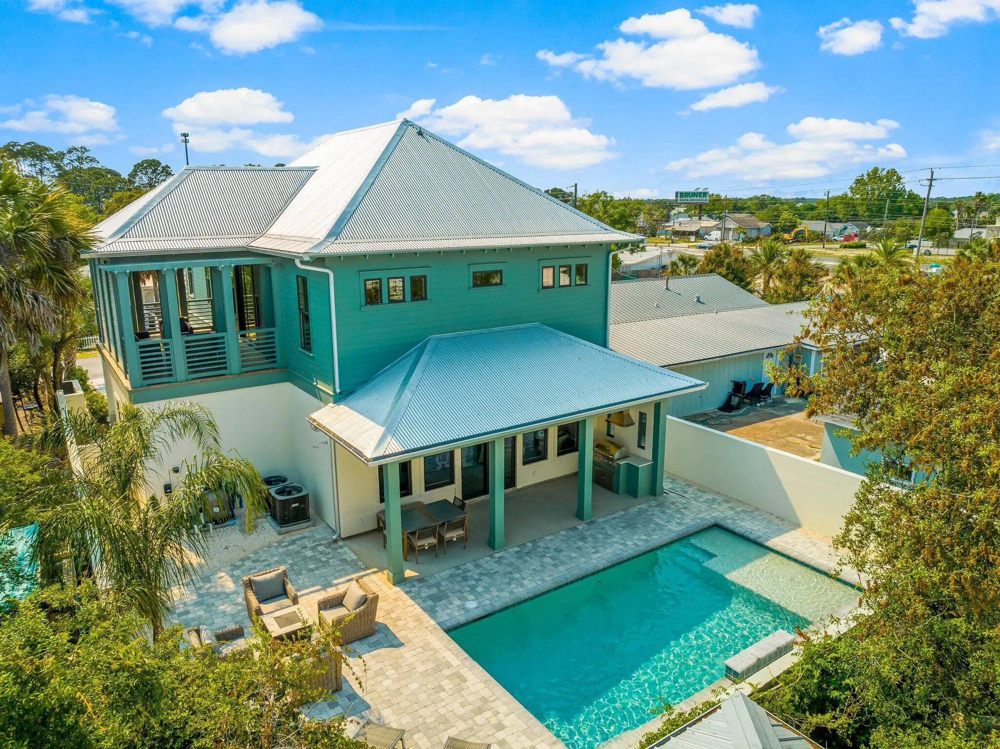 322 Sea Breeze Drive, Panama City Beach