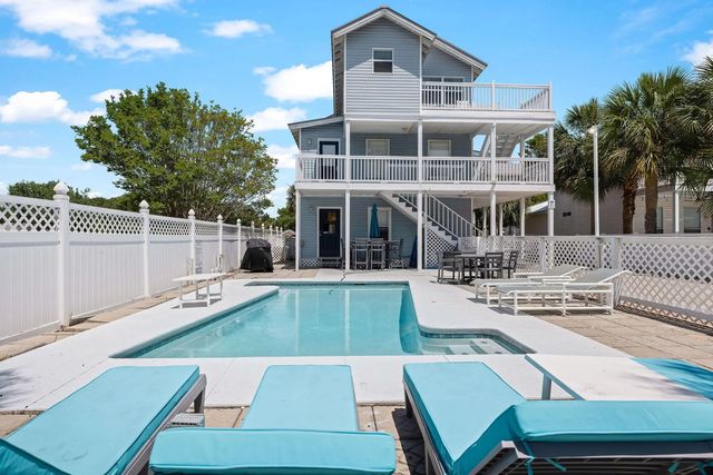 Photo of Listing #1003860