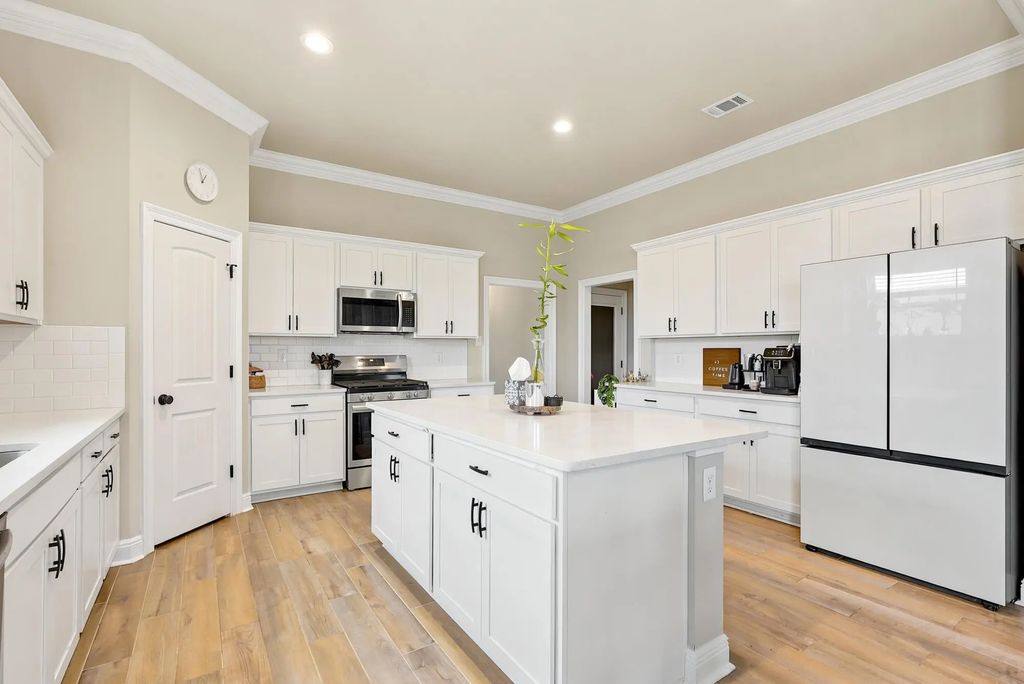14 of 31 - 86 Alleyoak Lane, Freeport, FL