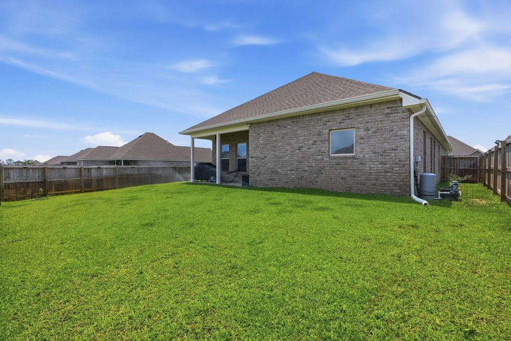 29 of 31 - 86 Alleyoak Lane, Freeport, FL