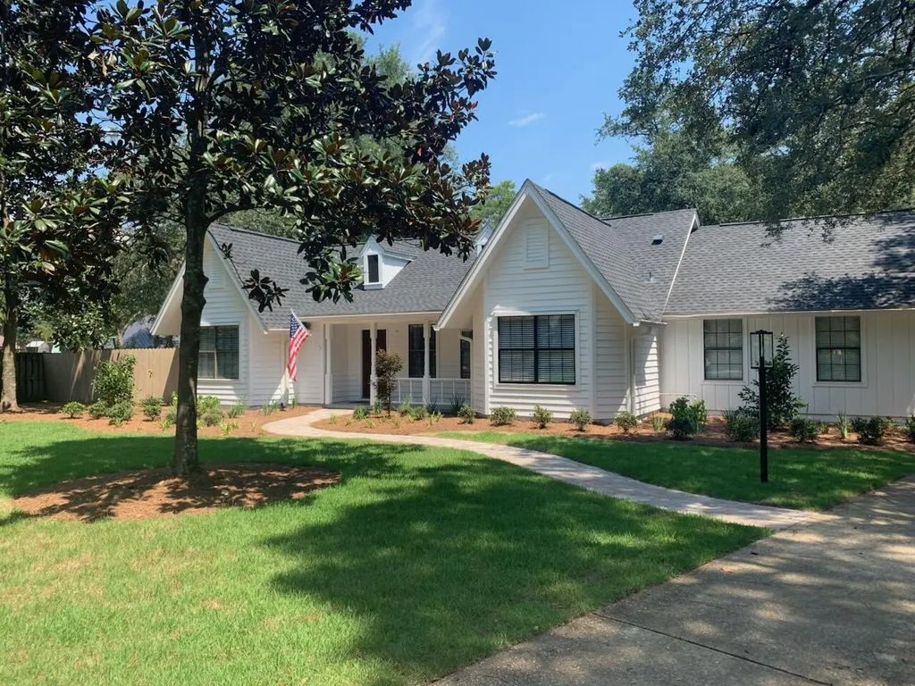 209 Jamaica Cove, Niceville