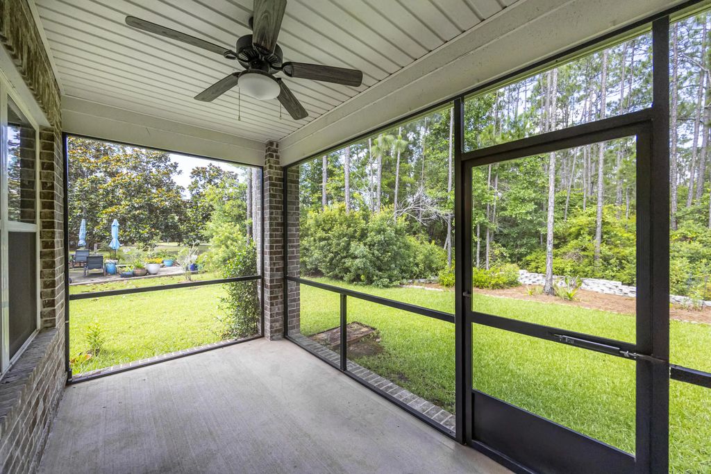 19 of 35 - 29 Pintail Boulevard, Freeport, FL
