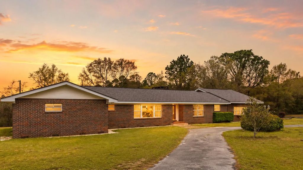 6475 Garden City Road, Crestview