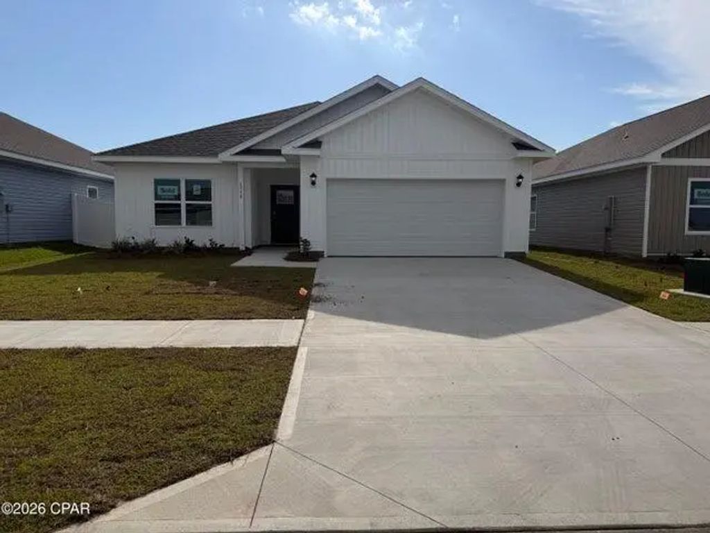 6998 William Pitsenbarger Road, Panama City