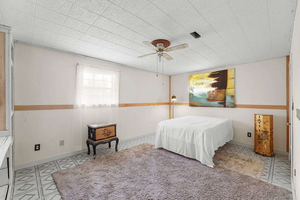 32 of 41 - 46 Veterans Lane, Freeport, FL