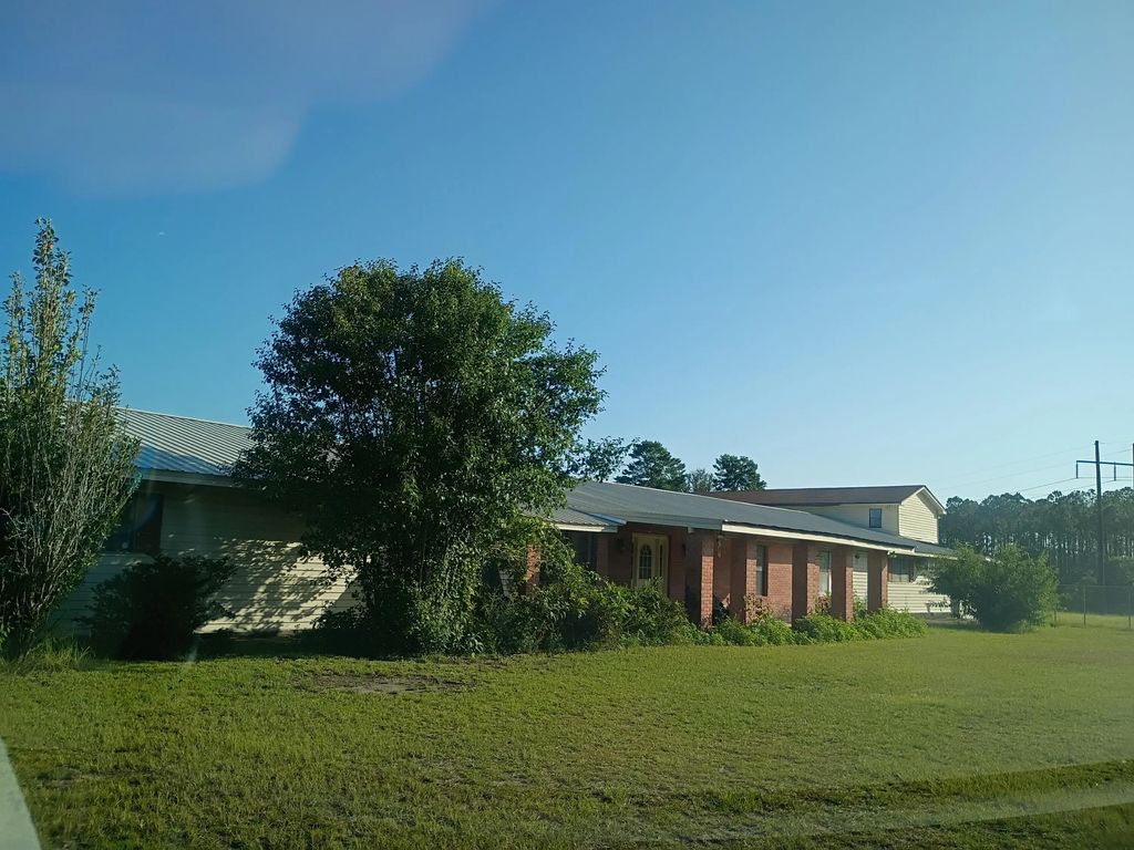 4 of 41 - 46 Veterans Lane, Freeport, FL