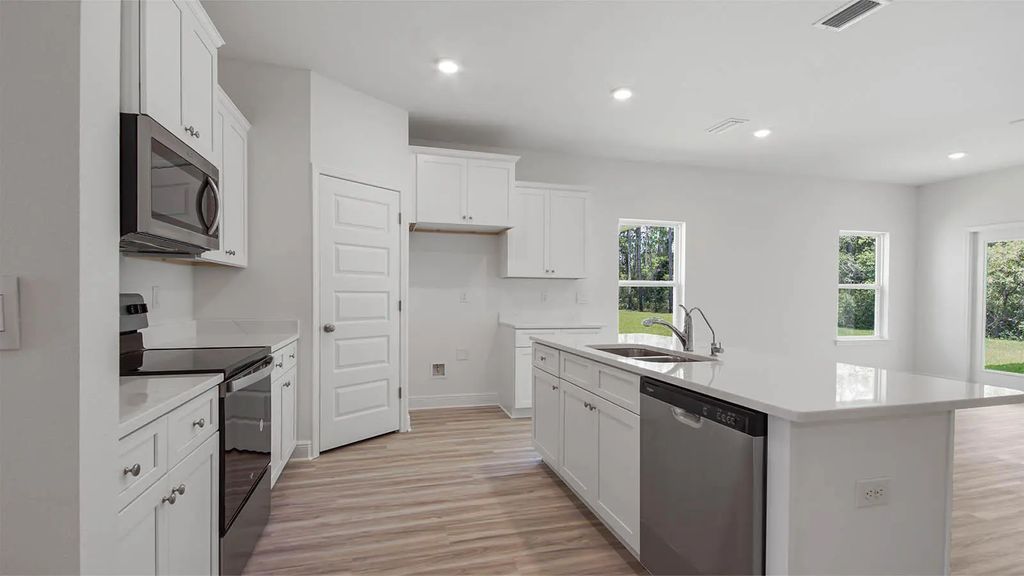 11 of 39 - 122 E Gray Owl Drive, Freeport, FL