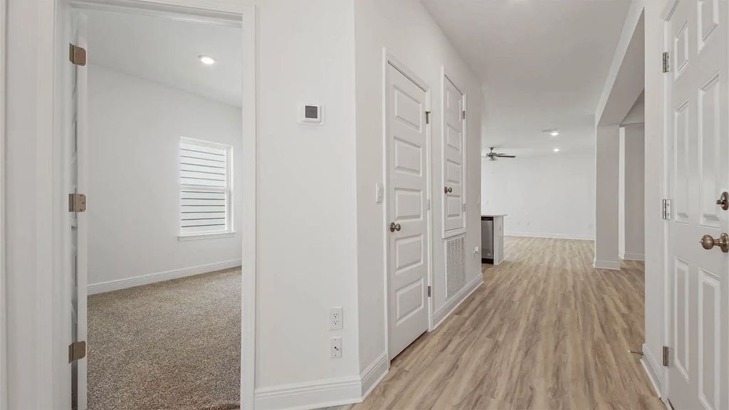 4 of 39 - 122 E Gray Owl Drive, Freeport, FL
