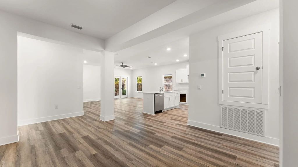 13 of 30 - 150 E Gray Owl Drive, Freeport, FL