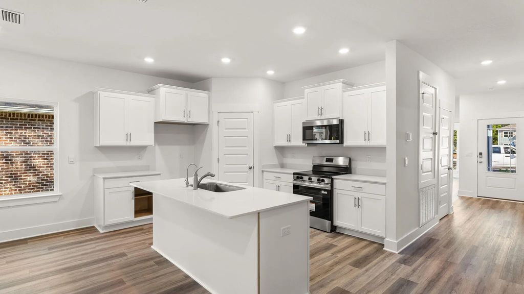 8 of 30 - 150 E Gray Owl Drive, Freeport, FL