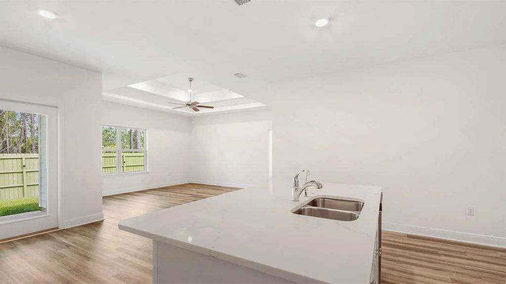 8 of 36 - 140 E Gray Owl Drive, Freeport, FL