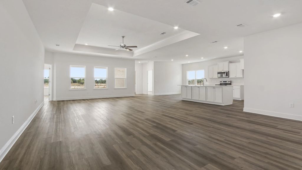 4 of 33 - 213 W Farm Owl Drive, Freeport, FL