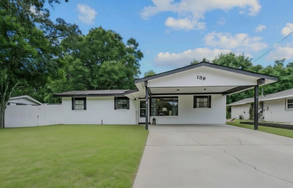 139 Nw Robinwood Drive, Fort Walton Beach
