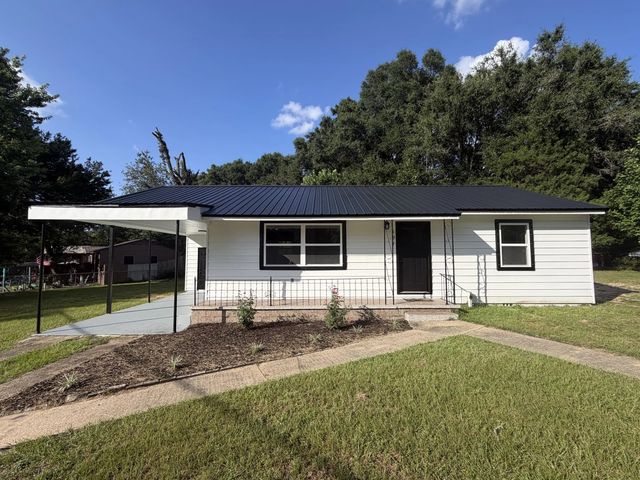 Photo of Listing #1003892