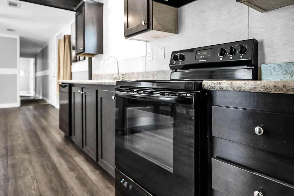 14 of 52 - 217 Palmetto Avenue, Freeport, FL