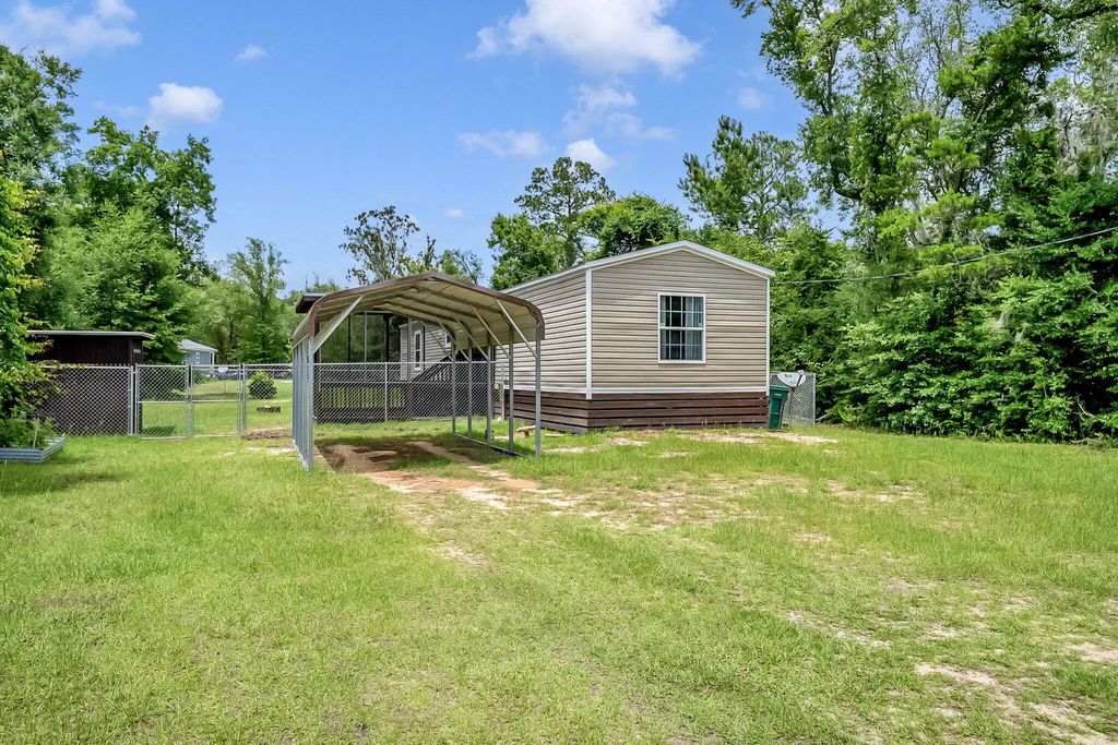 37 of 52 - 217 Palmetto Avenue, Freeport, FL