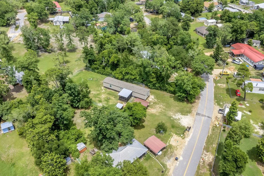 43 of 52 - 217 Palmetto Avenue, Freeport, FL