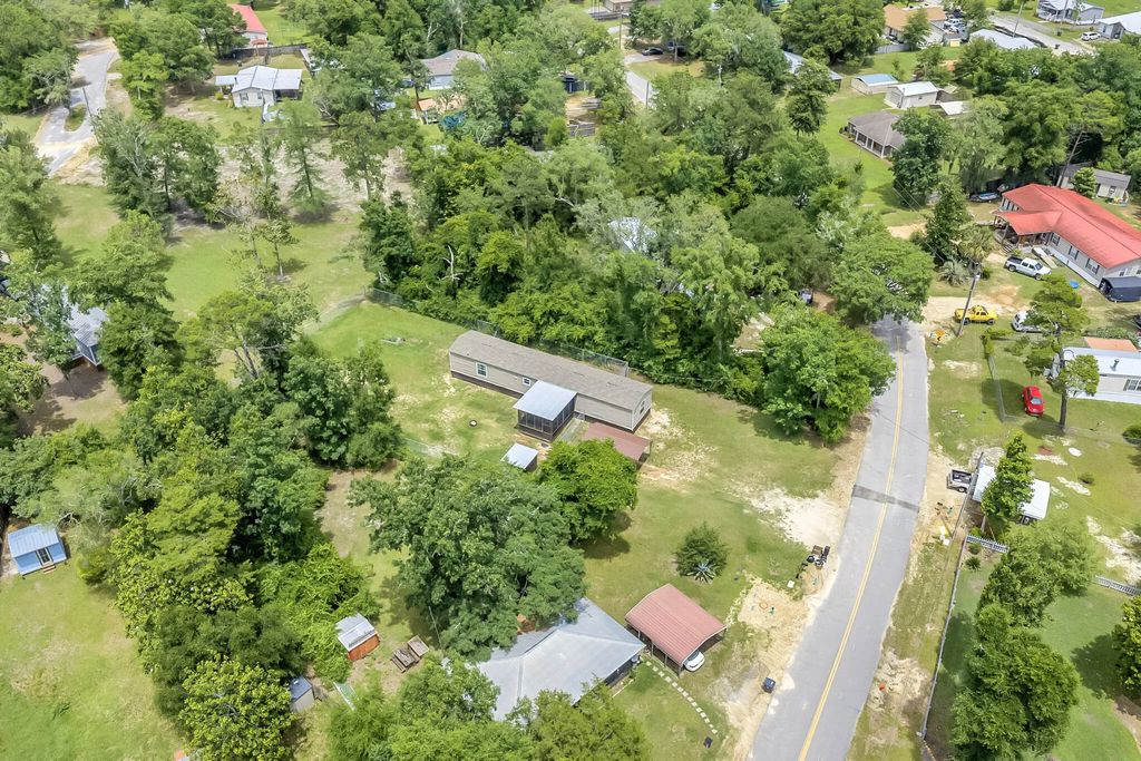 44 of 52 - 217 Palmetto Avenue, Freeport, FL