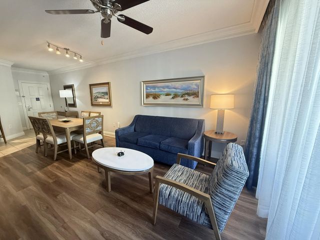 Photo of Listing #1003933