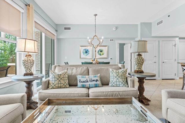 Photo of Listing #1003936