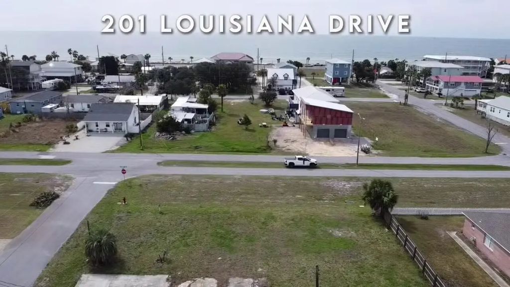 10 of 13 - 201 Louisiana Drive, Mexico Beach, FL
