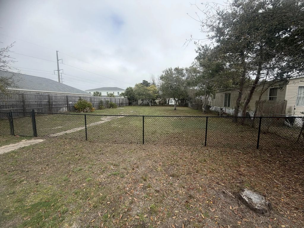 2 of 3 - 157 N Wells Street, Panama City Beach, FL