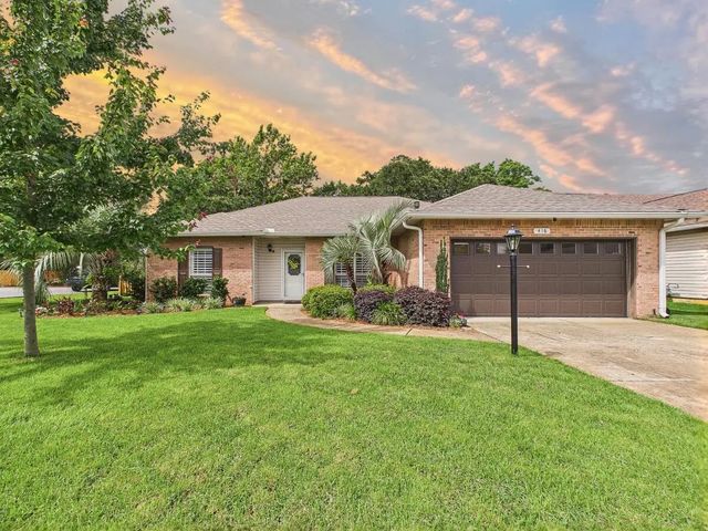 416 Parkwood Place, Niceville