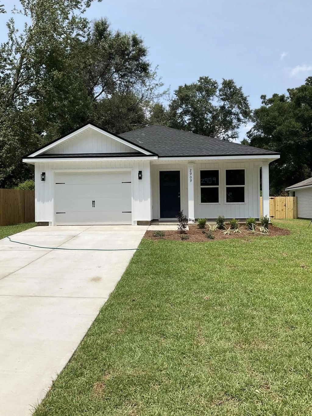 2909 Shoffner Avenue, Crestview