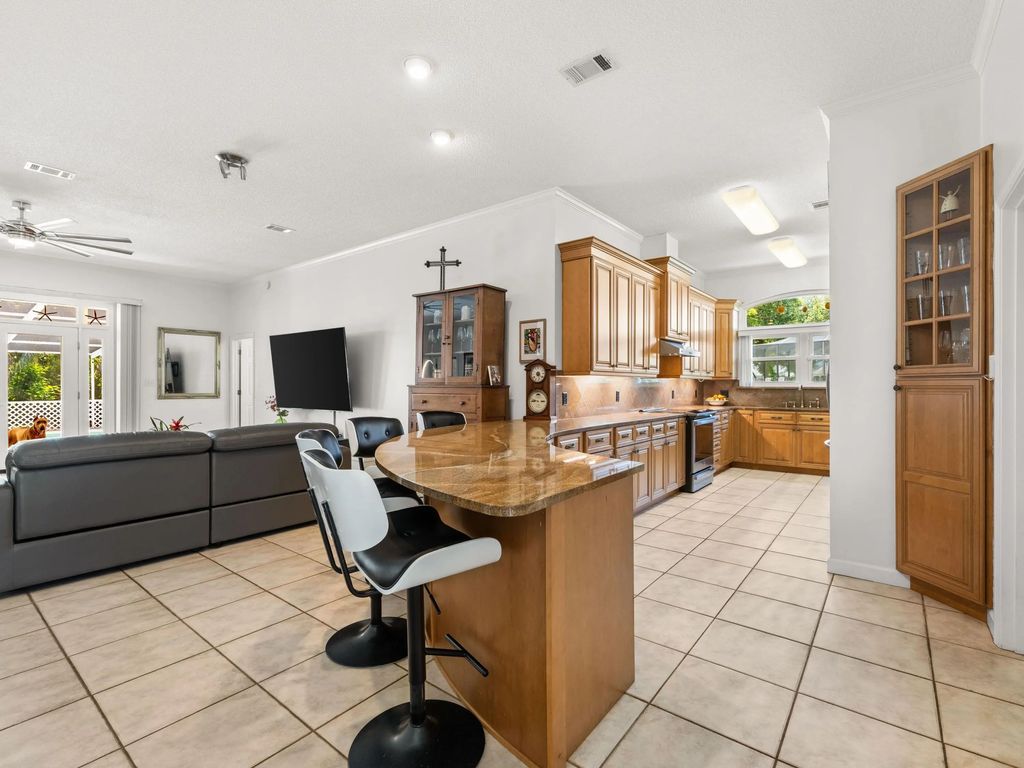 18 of 31 - 112 Serenade Lane, Panama City Beach, FL