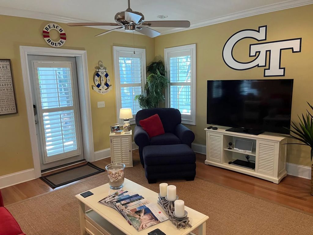 8 of 39 - 123 Cottage Court, Panama City Beach, FL