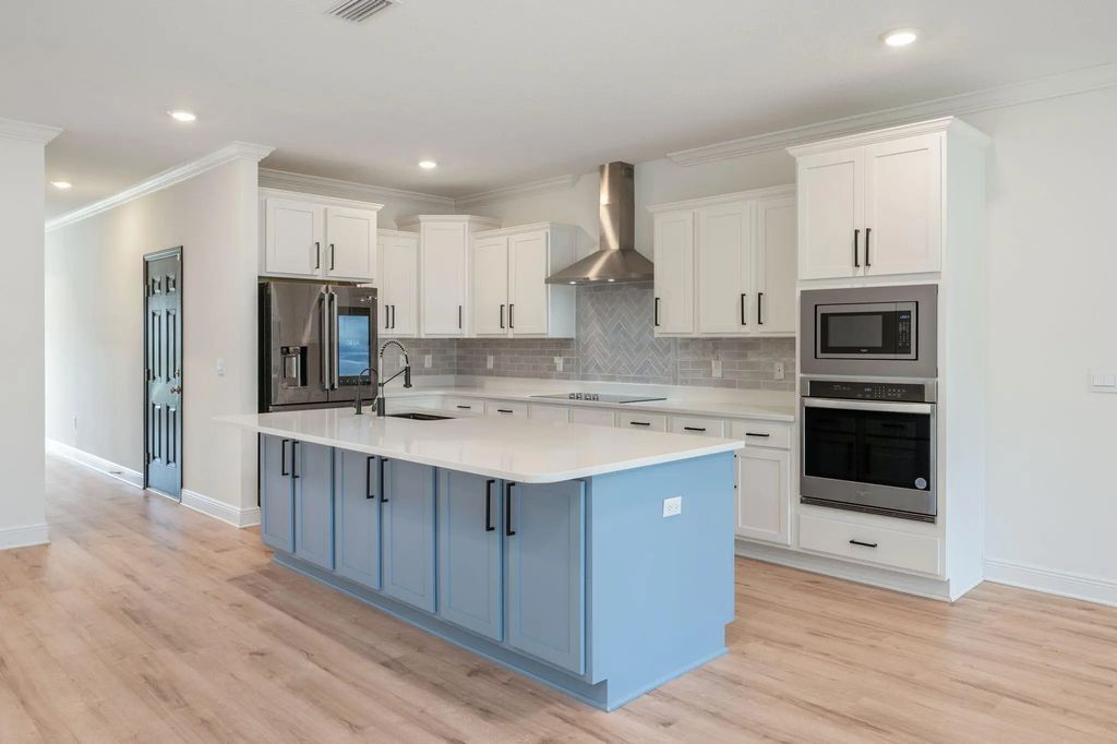 16 of 55 - 15 E Oak Trees Lane, Freeport, FL