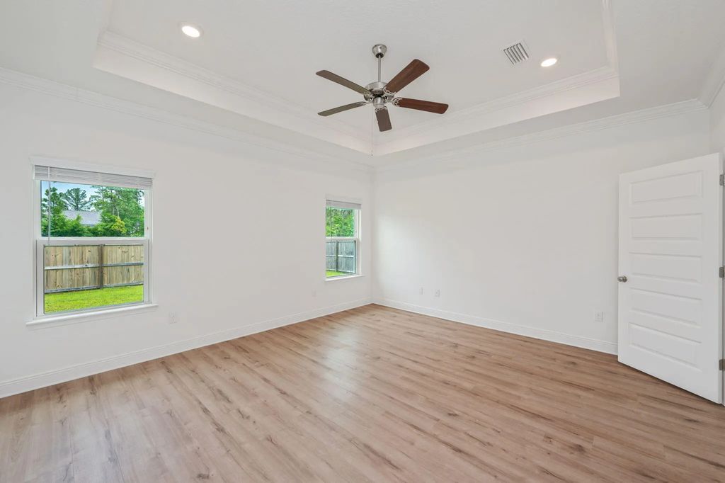 25 of 55 - 15 E Oak Trees Lane, Freeport, FL