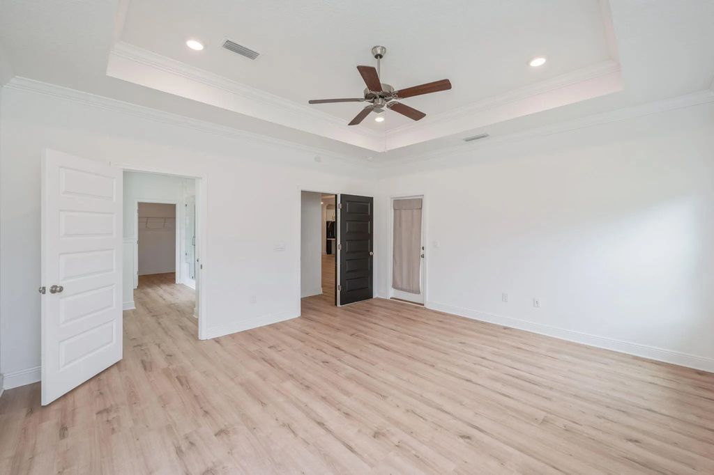 27 of 55 - 15 E Oak Trees Lane, Freeport, FL