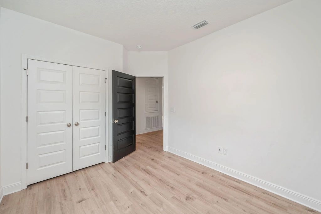 41 of 55 - 15 E Oak Trees Lane, Freeport, FL