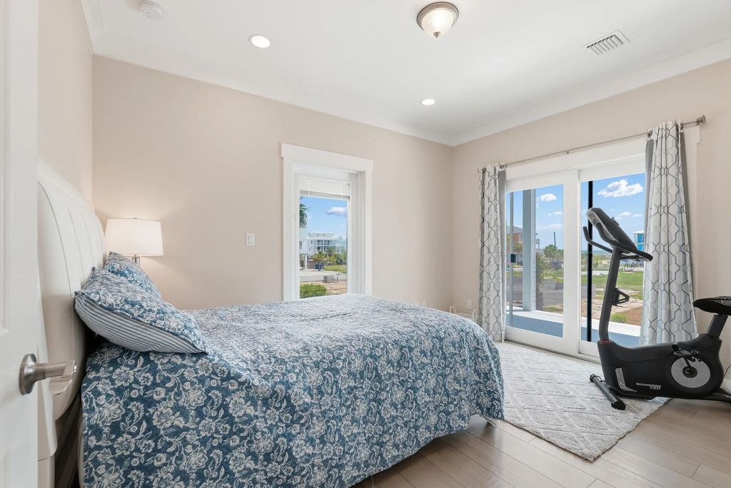 13 of 54 - 105 Circle Drive, Mexico Beach, FL